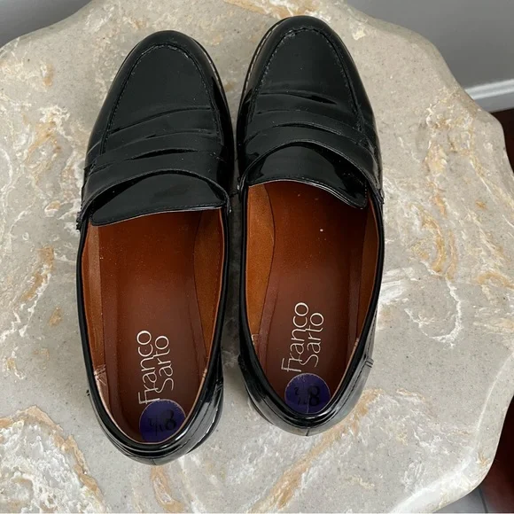 Franco Sarto 8.5 Women’s Cassandra Patent Penny Black Loafer Shiny Lug Sole - Picture 5 of 8